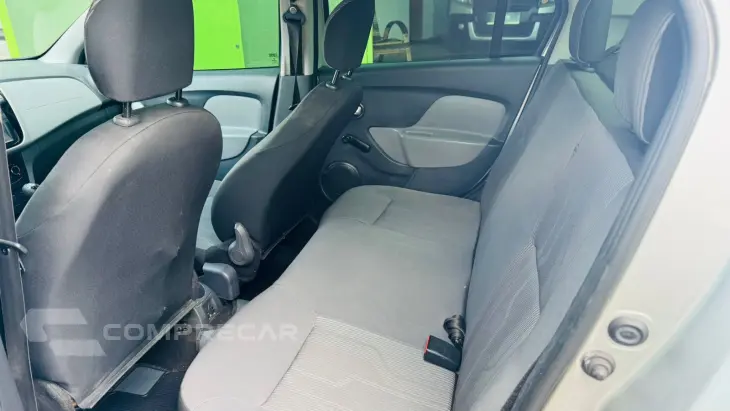 LOGAN 1.6 16V SCE Expression