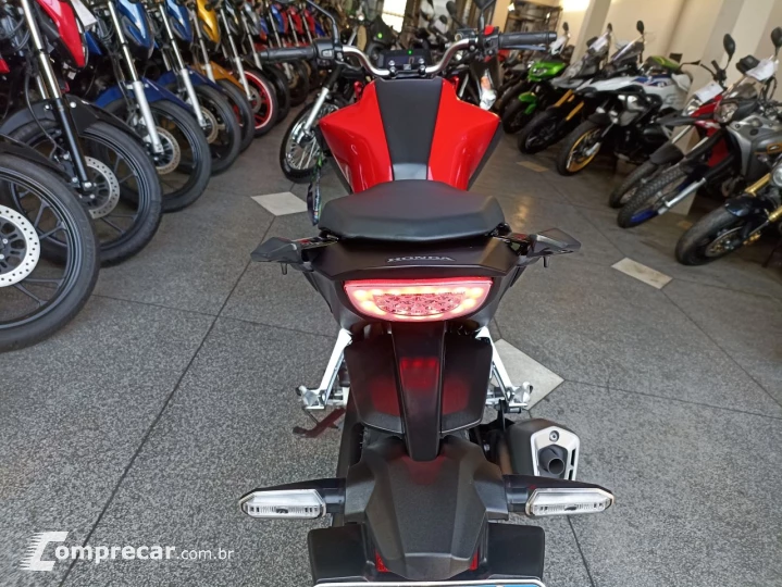 CB 300F Twister Flex