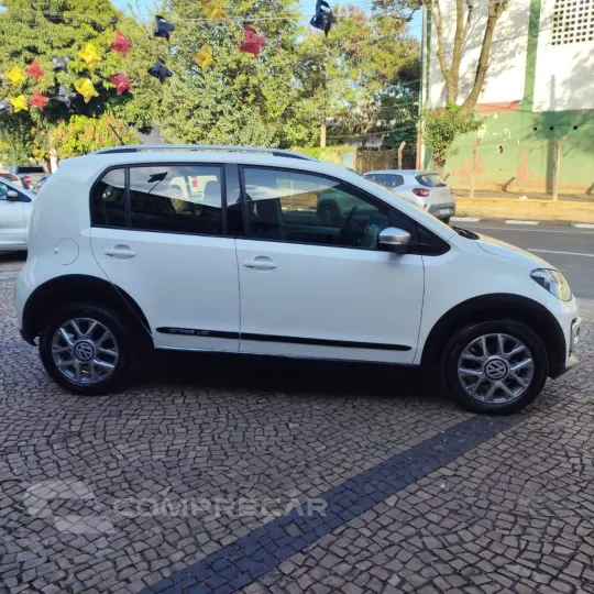 up! cross 1.0 T. Flex 12V 5p