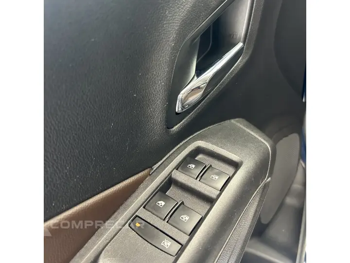 COBALT 1.8 MPFI LTZ 8V FLEX 4P AUTOMÁTICO