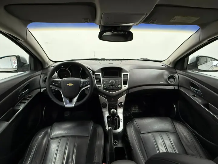 CRUZE LT 1.8 16V FlexPower 4p Mec.