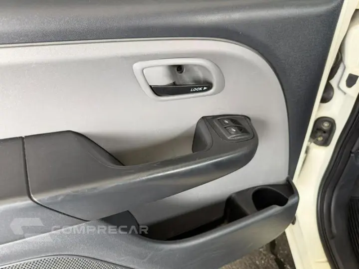 DOBLO ESSENCE 1.8 FLEX 16V 5P