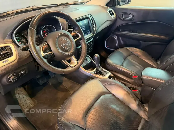 Compass 2.0 16V Flex Longitude Automático