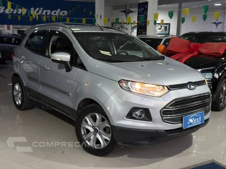 EcoSport TITANIUM 2.0 16V Flex 5p Aut.