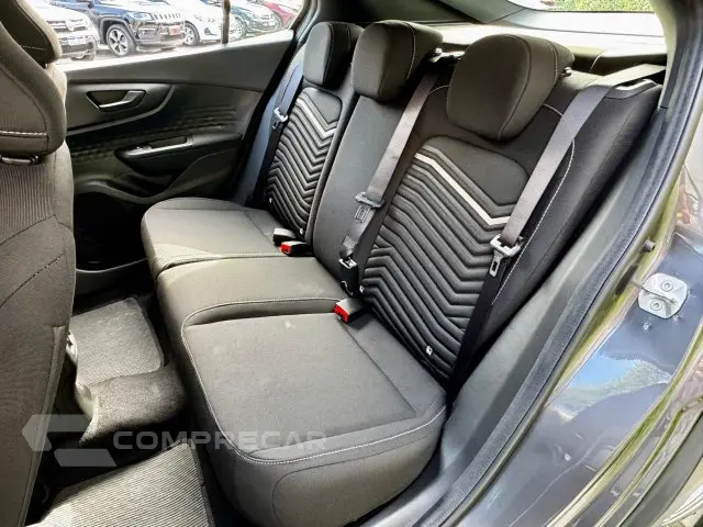 FASTBACK - 1.0 TURBO 200 CVT