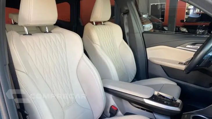 BMW X1 2.0 16V TURBO SDRIVE20I M SPORT