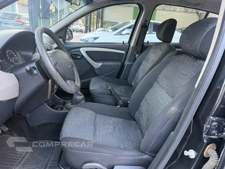SANDERO 1.6 EXPRESSION 8V FLEX 4P MANUAL