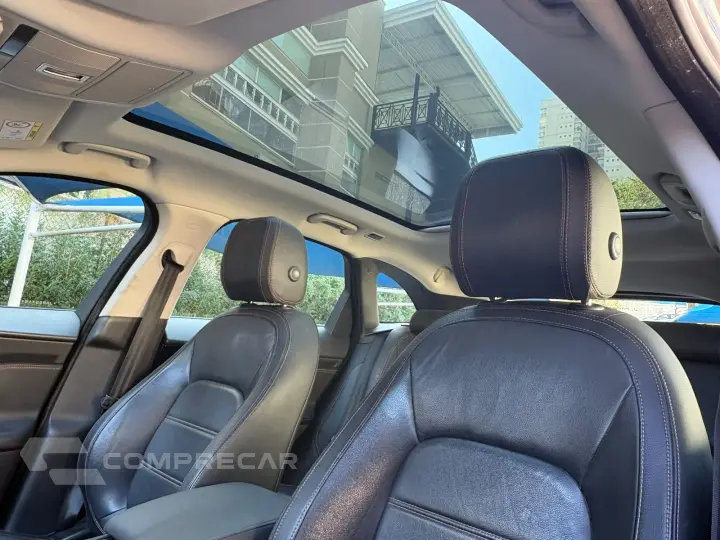 F-PACE 2.0 16V Turbo Prestige AWD
