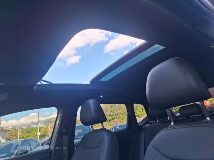 TAOS 1.4 250 TSI TOTAL FLEX HIGHLINE AUTOMÁTICO