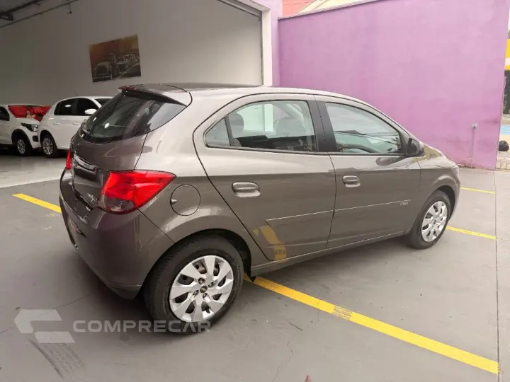 ONIX HATCH LT 1.4 8V FlexPower 5p Mec.
