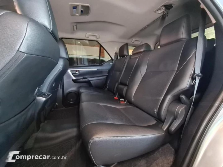 HILUX SW4 2.8 SRX 4X4 16V TURBO INTERCOOLER DIESEL 4P