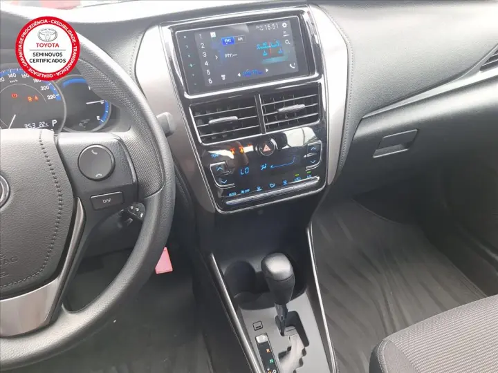 YARIS 1.5 16V FLEX SEDAN XL MULTIDRIVE