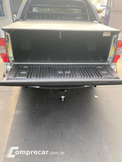 S10 2.4 MPFI Executive 4X2 CD 8V