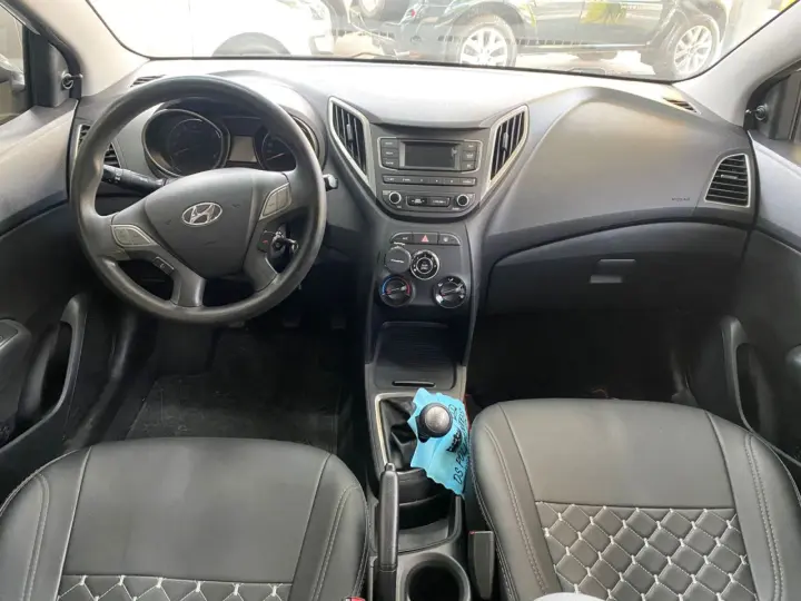 HB 20 Hatch 1.0 12V 4P FLEX UNIQUE