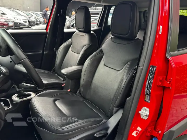 RENEGADE 1.8 16V Longitude