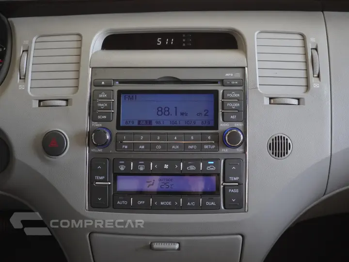 AZERA 3.3 MPFI GLS SEDAN V6 24V GASOLINA 4P AUTOMÁTICO