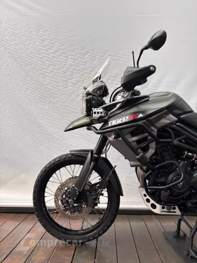 TRIUMPH TIGER 800 XCA