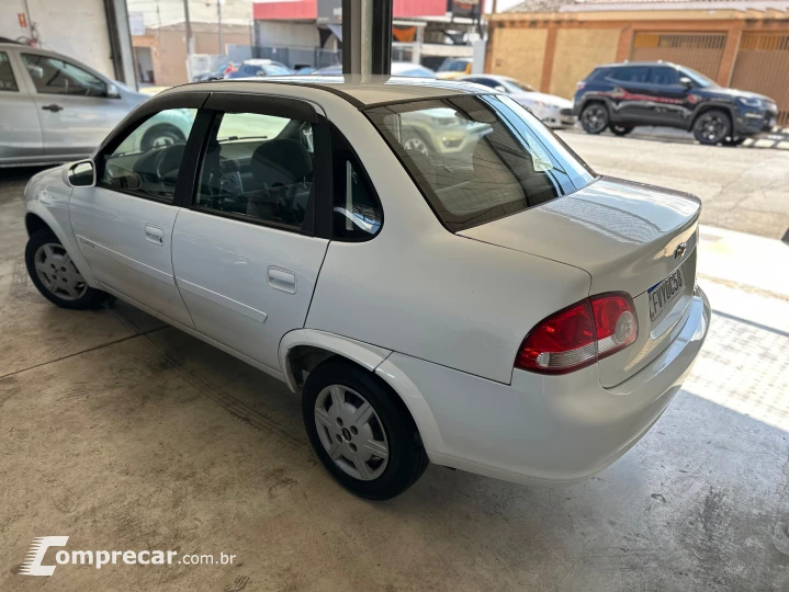 CLASSIC 1.0 MPFI LS 8V