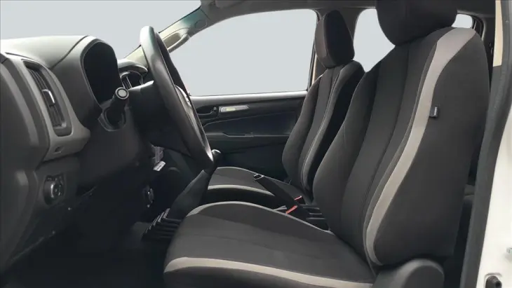 S10 2.8 16V TURBO DIESEL LS CD 4X4 MANUAL