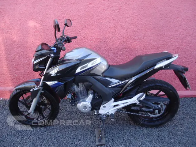 CB 250F Twister