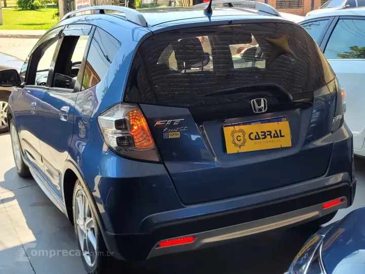 Fit Twist 1.5 Flex 16V 5p Mec.