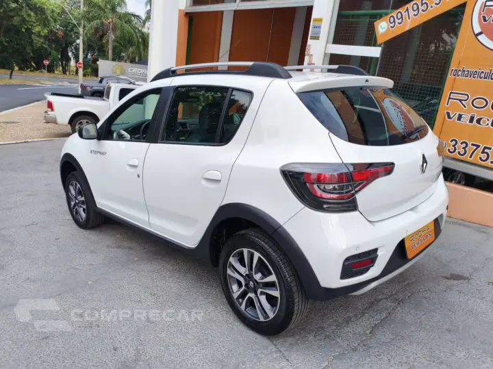 Stepway 1.6 16V 4P FLEX ICONIC X-TONIC AUTOMÁTICO CVT