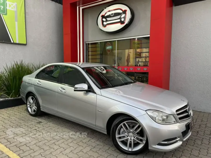 C 180 1.6 CGI CLASSIC 16V TURBO GASOLINA 4P AUTOMÁTICO