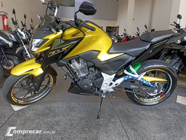 CB 300F Twister Flex