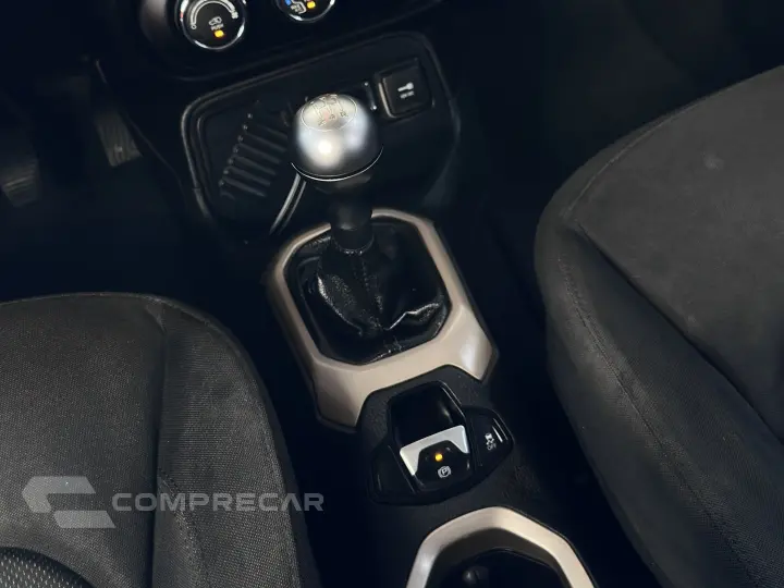 RENEGADE 1.8 16V FLEX SPORT 4P MANUAL