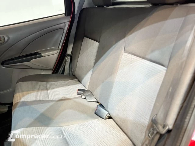 ETIOS HATCH - 1.3 XS 16V 4P MANUAL