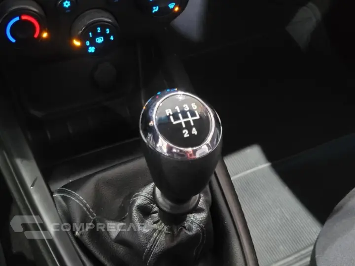 ONIX HATCH LS 1.0 8V FlexPower 5p Mec.