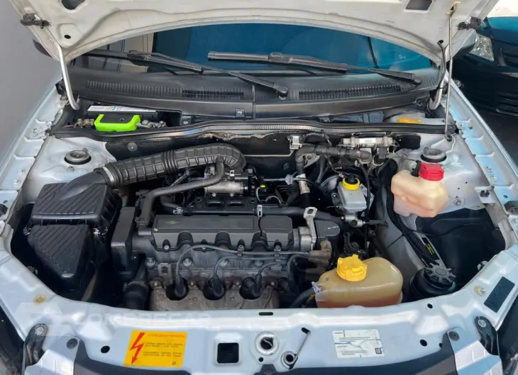 PRISMA 1.4 MPFI LT 8V