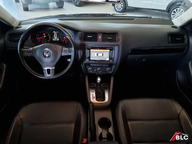 JETTA - 2.0 COMFORTLINE 4P TIPTRONIC