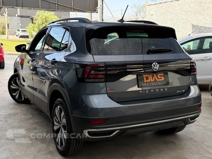 T-CROSS 1.0 200 TSI TOTAL FLEX COMFORTLINE AUTOMÁTICO