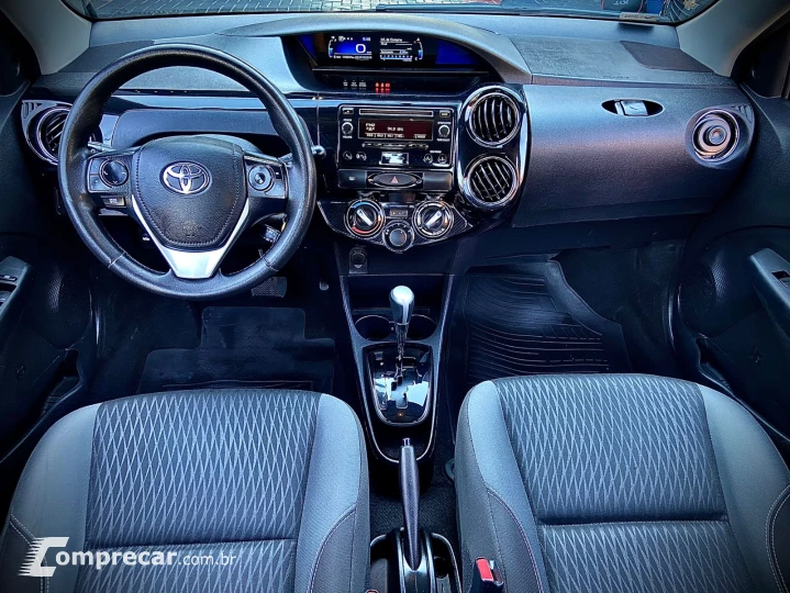 ETIOS 1.5 X Plus Sedan 16V