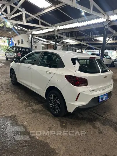 ONIX HATCH LT 1.0 12V FLEX 5P MEC