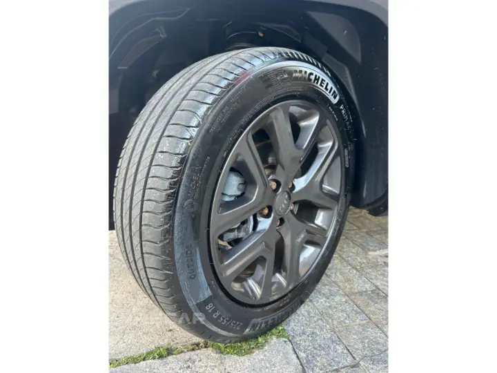 RENEGADE 1.8 16V FLEX LONGITUDE 4P AUTOMÁTICO