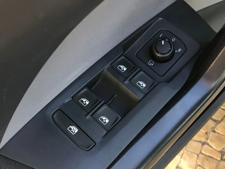T-Cross 1.0 200 Tsi Total Flex Comfortline Automático