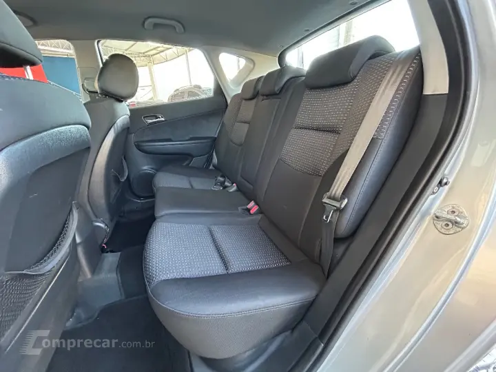 i30 2.0 16V 145cv 5p Aut.