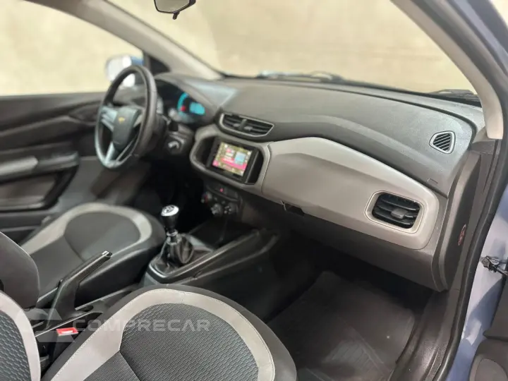 Onix Hatch 1.0 4P FLEX LT PLUS