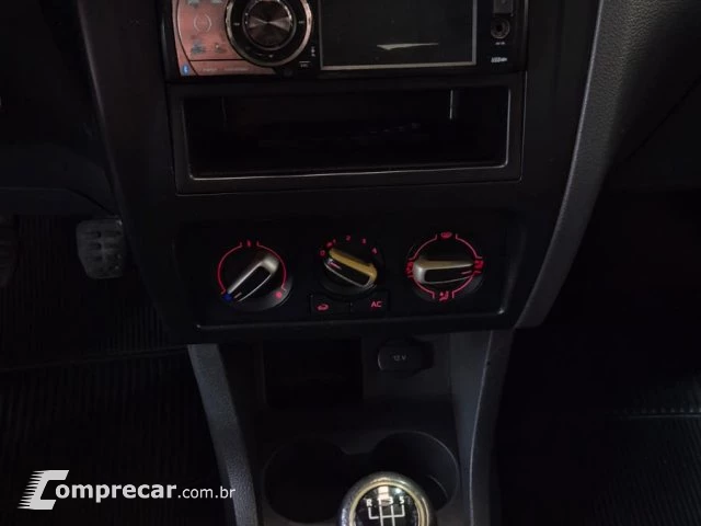 CROSSFOX - 1.6 MI 8V 4P MANUAL