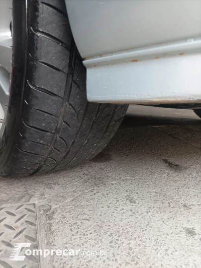 VECTRA 2.0 MPFI Gt-x Hatch 8V