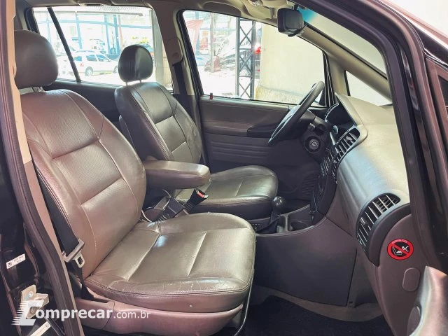 ZAFIRA - 2.0 MPFI ELITE 8V 4P AUTOMÁTICO