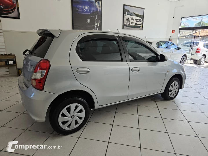 ETIOS 1.5 XS 16V