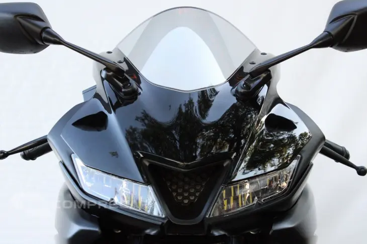 YAMAHA YZF R15