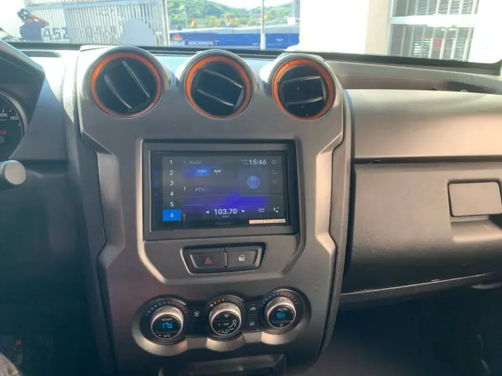 T-4 TX4 4x4 3.2 20V Cap.Ríg Diesel Aut.