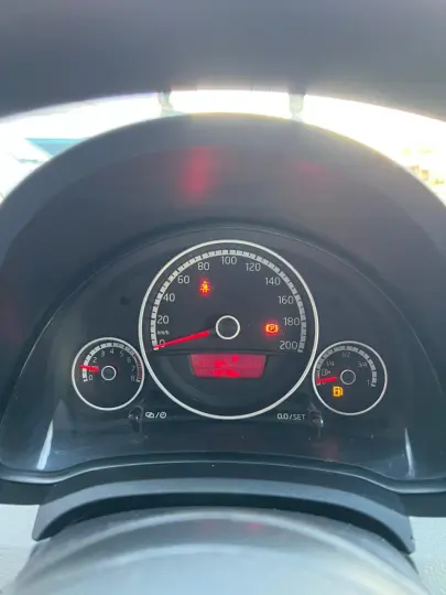 UP 1.0 MPI Move UP 12V