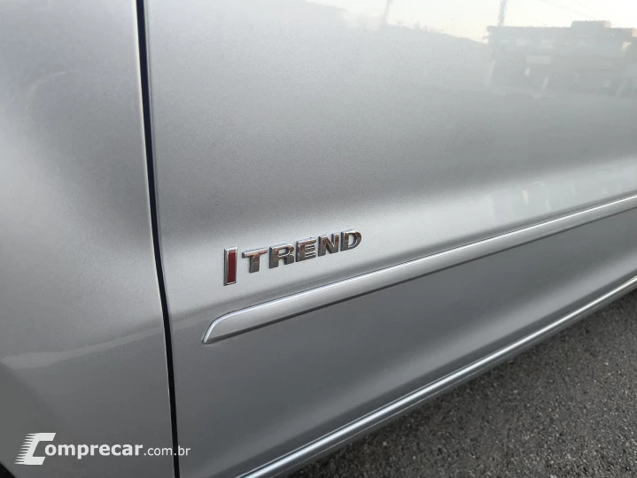 SPACEFOX 1.6 MI Trend 8V