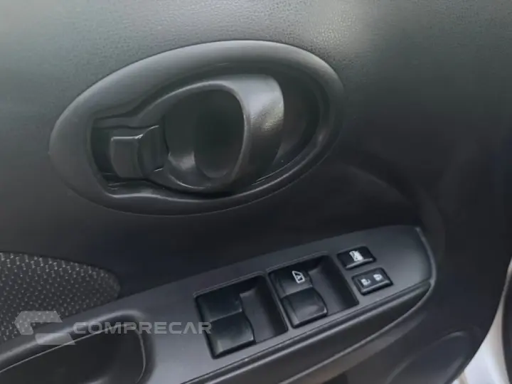 VERSA SV 1.6 16V Flex Fuel 4p Mec.