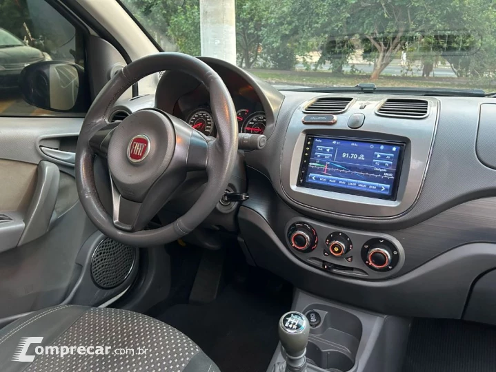 Grand Siena ESSENCE 1.6 Flex 16V